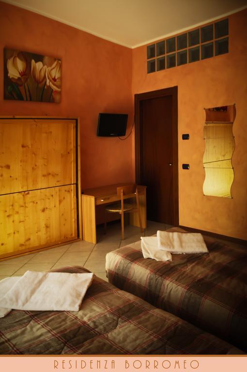 Borromeo Residenze Service s.a.s Peschiera Borromeo Exterior foto