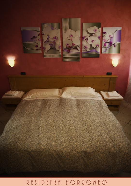 Borromeo Residenze Service s.a.s Peschiera Borromeo Exterior foto