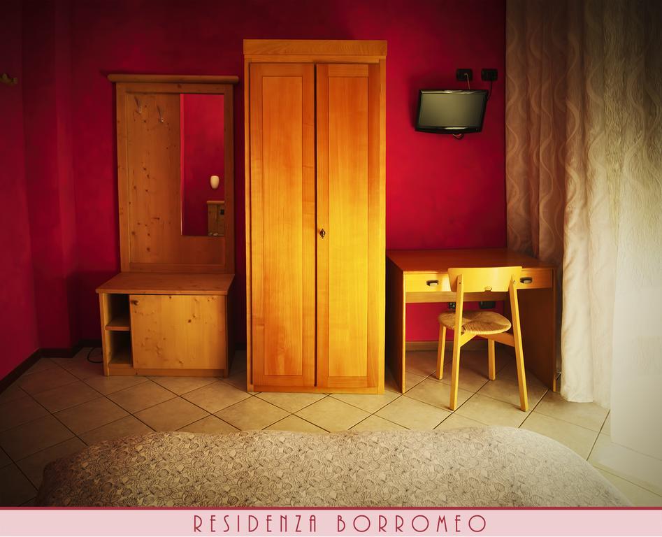 Borromeo Residenze Service s.a.s Peschiera Borromeo Exterior foto